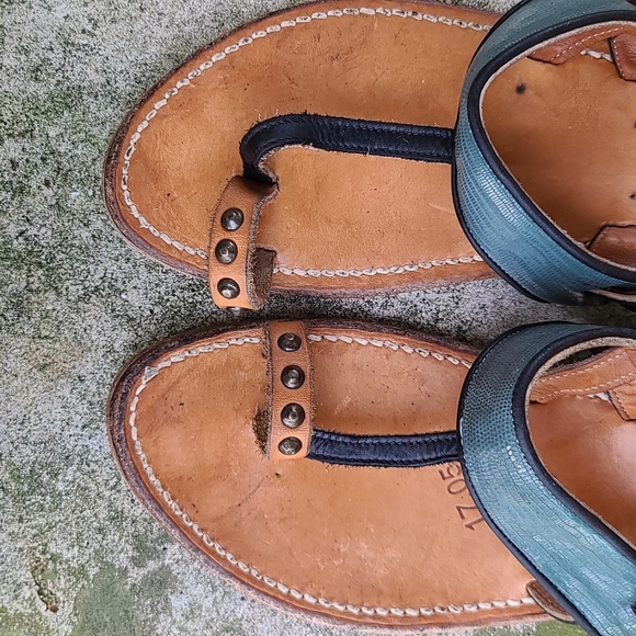 Rare Golden Goose by K. Jacques St-Tropaz T strap leather sandals. Sz 40… - Picture 10 of 16